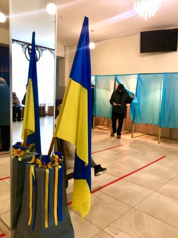 Виборча дільниця, розміщена у міському палаці культури, –  одна із кращих у Рівному