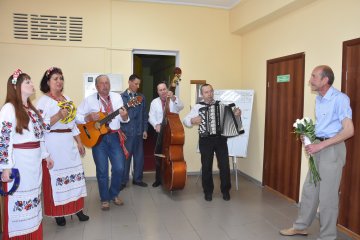 Вітаємо Волошина Анатолія Петровича з ювілеєм 60 -річчя!!!!