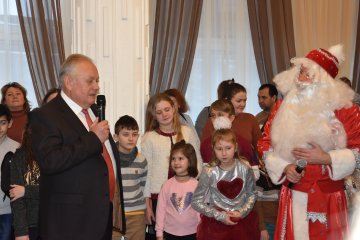 У міському палаці культури - новорічна атмосфера Мрій і Добра