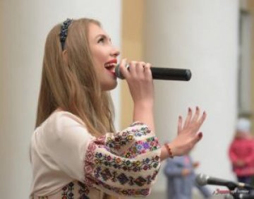 Шоу-балет Монатіка разом з Анною Римчук записали молодіжний гімн Рівного